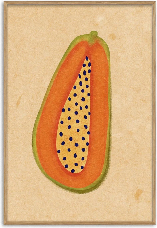 Illustration of a papaya with orange flesh, green rind, and black seeds by Raissa Oltmanns.